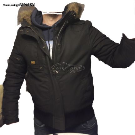 Λεσβιακό τρίο δαχτύλιασμα